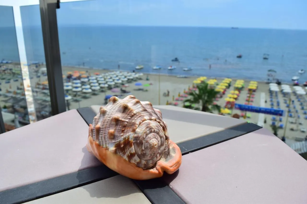 Vila One Beach Hotel Durrës